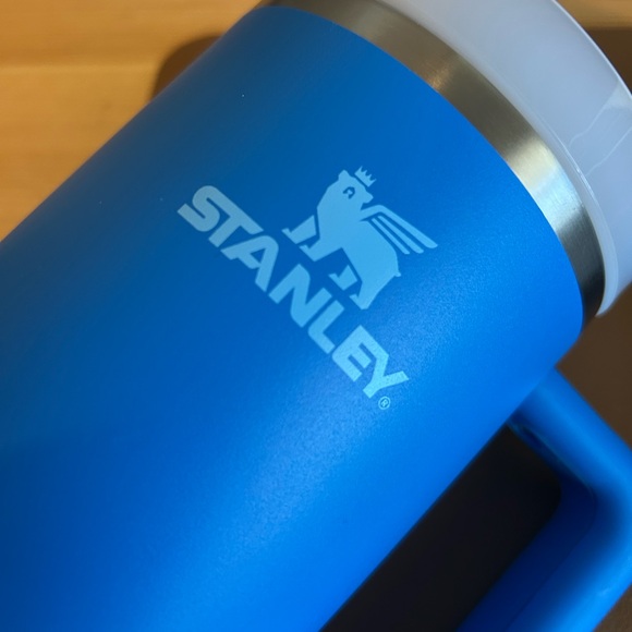 The Quencher H2.0 Flowstate Tumbler 40 OZ No straw - Picture 8 of 8